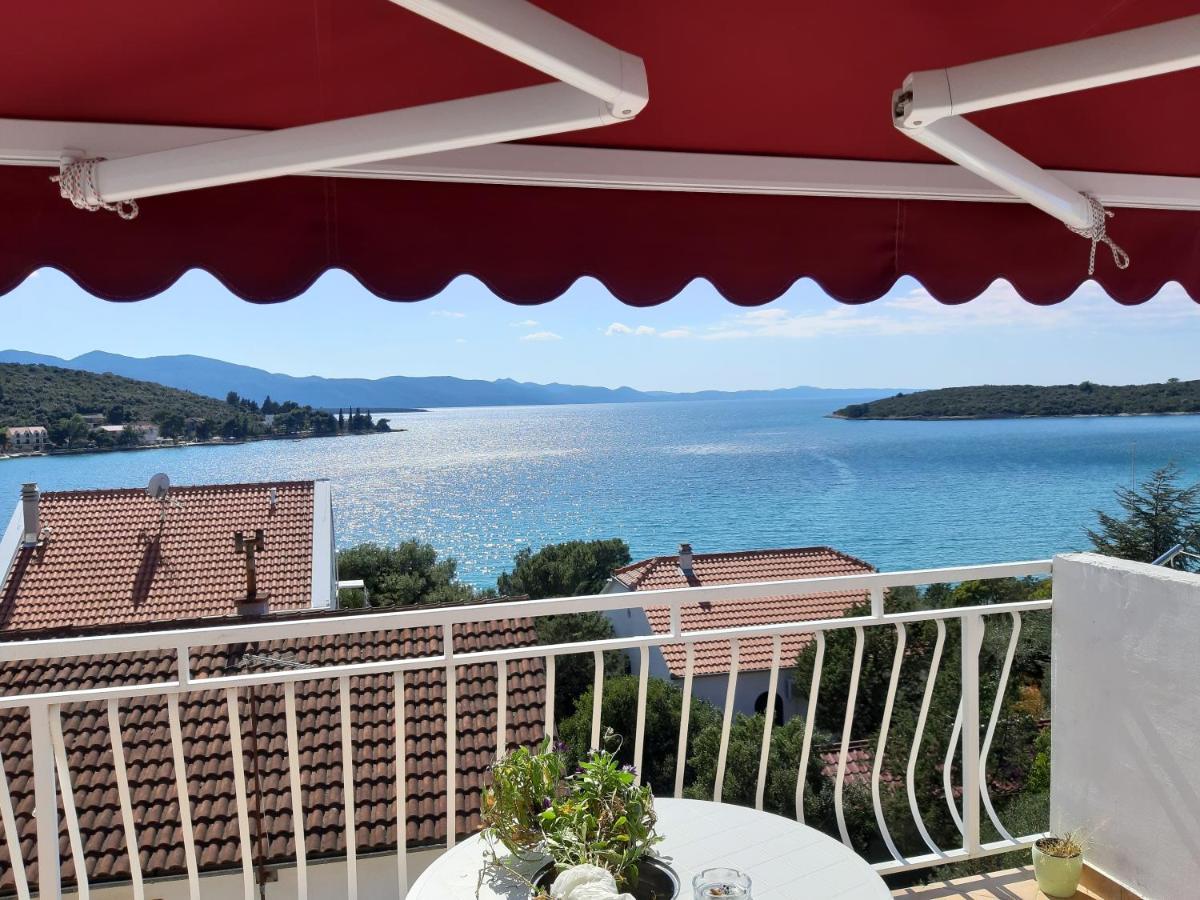 Blue Sea Blue Sky Apartman Lovište Kültér fotó